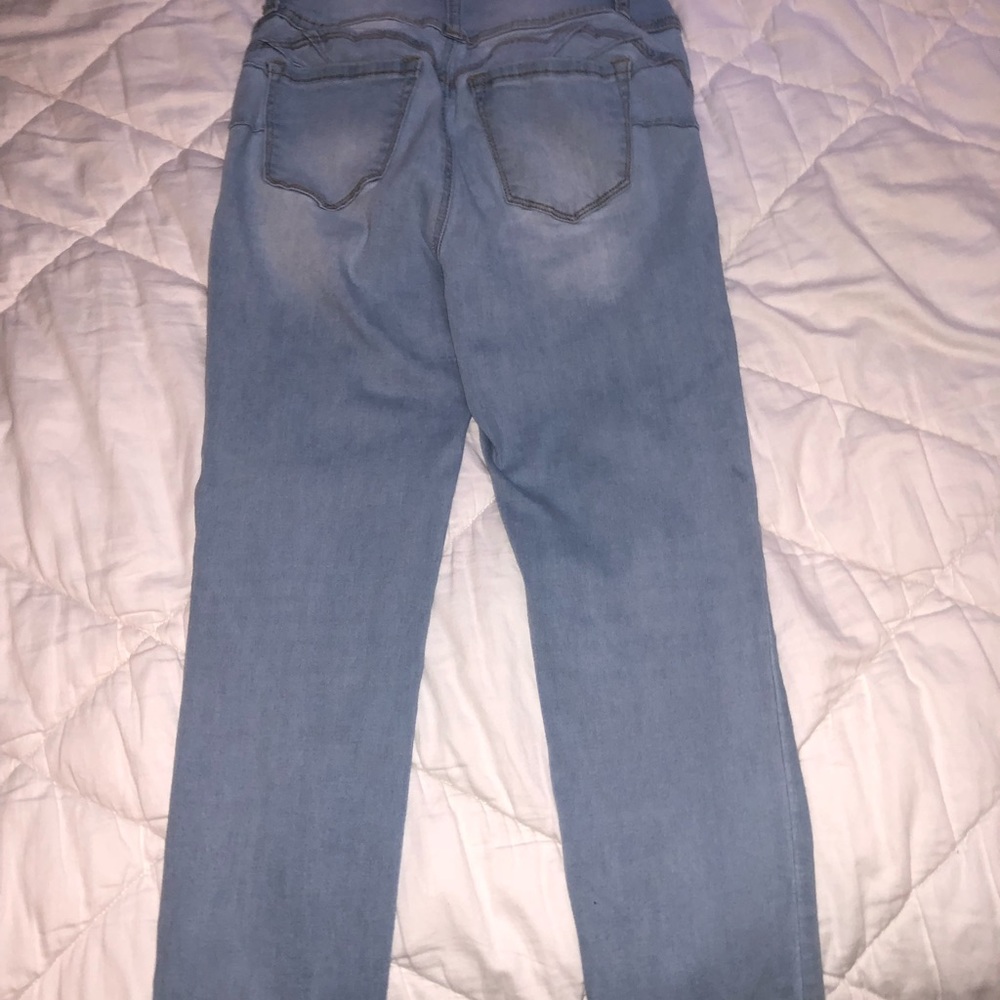 skinny jeans
